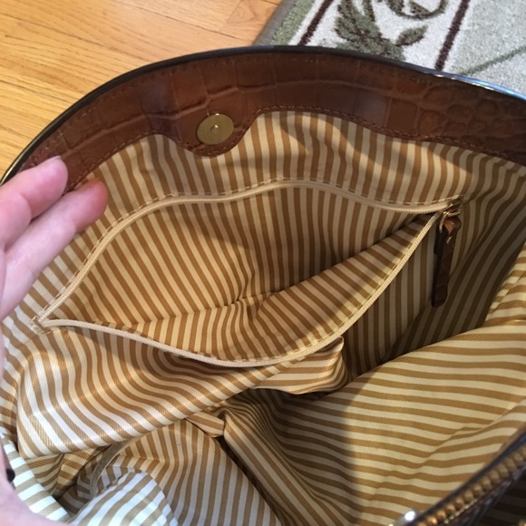 Retired Kate Spade โ ๏ธ Exotic Reptile Embossed - Picture 4 of 8